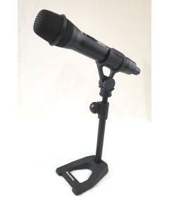 Table top microphone stand with large microphone clamp