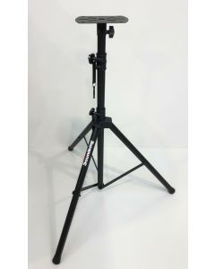 Soundking aluminium tripod stand with external metal speaker top hat DB012B with DC008